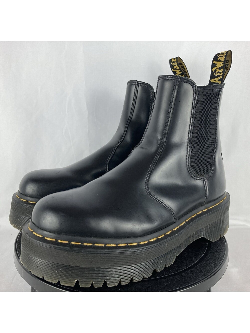 Women’s 8 Dr Martens 2976 Quad Platform Chelsea Boots Black Leather Chunky Heel
